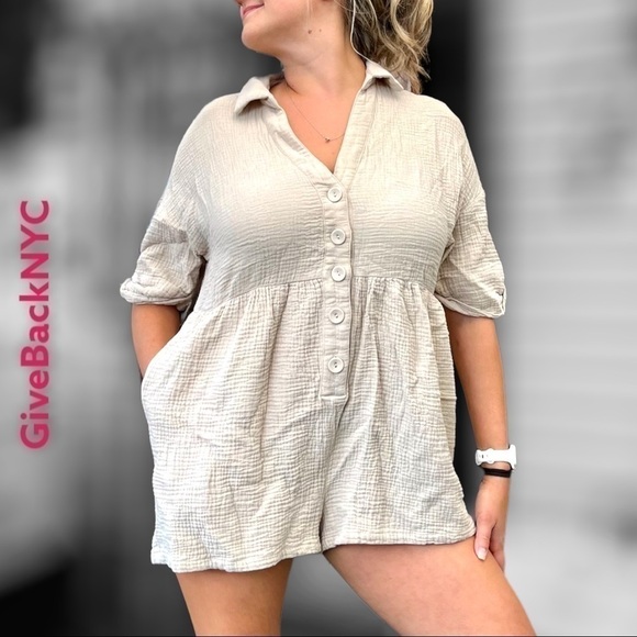 SEXY Urban Outfitters Romper in Tan Size S - Picture 1 of 4